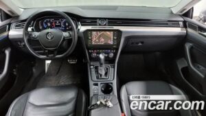 Volkswagen Arteon 2.0 TDI Premium 2020 года из Южной Кореи
