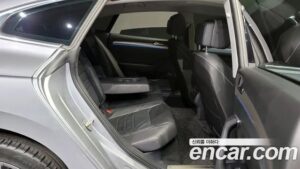 Volkswagen Arteon 2.0 TDI Premium 2020 года из Южной Кореи
