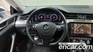 Volkswagen Arteon 2.0 TDI Premium 2020 года из Южной Кореи