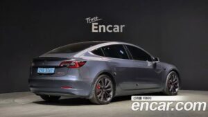 Tesla Model 3 Performance 2020 года из Южной Кореи