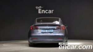Tesla Model 3 Performance 2020 года из Южной Кореи