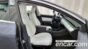 Tesla Model 3 Performance 2020 года из Южной Кореи