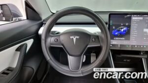 Tesla Model 3 Performance 2020 года из Южной Кореи