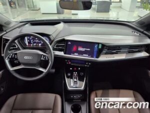 Audi Q4 e-TRON 40 Premium 2022 года из Южной Кореи