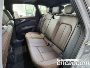 Audi Q4 e-TRON 40 Premium 2022 года из Южной Кореи