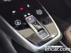 Audi Q4 e-TRON 40 Premium 2022 года из Южной Кореи