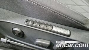 Volkswagen Golf 2.0 TDI Prestige 2022 года из Южной Кореи