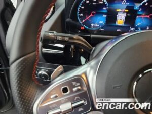 Mercedes-Benz GLA-Class GLA250 4MATIC 2022 года из Южной Кореи