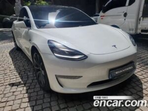 Tesla Model 3 Performance 2020 года из Южной Кореи