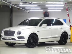 Bentley Bentayga 6.0 W12 2019 года из Южной Кореи