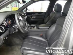 Bentley Bentayga 6.0 W12 2019 года из Южной Кореи