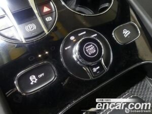 Bentley Bentayga 6.0 W12 2019 года из Южной Кореи