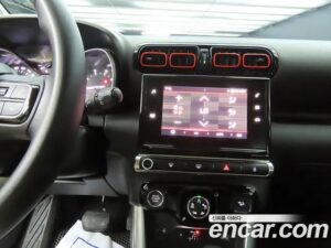Citroen-DS C3 Aircross 1.5 BlueHDi SHINE 2021 года из Южной Кореи