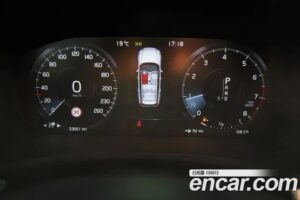 Volvo V60 T5 PRO AWD 2020 года из Южной Кореи