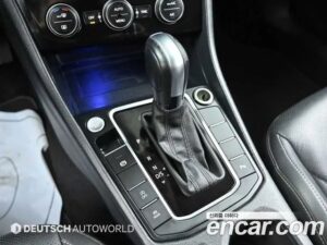 Volkswagen Jetta 1.4 TSI Prestige 2020 года из Южной Кореи