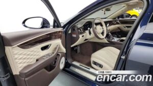 Bentley Flying Spur 4.0 2022 года из Южной Кореи
