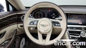 Bentley Flying Spur 4.0 2022 года из Южной Кореи