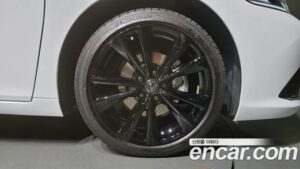 Lexus ES F-Sport 2022 года из Южной Кореи