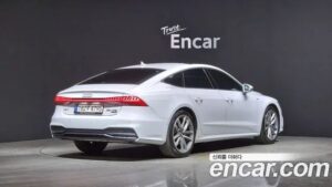 Audi A7 55 TFSI 4WD Premium 2021 года из Южной Кореи