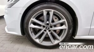 Audi A7 55 TFSI 4WD Premium 2021 года из Южной Кореи
