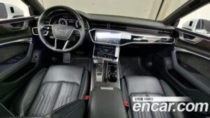 Audi A7 55 TFSI 4WD Premium 2021 года из Южной Кореи