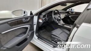 Audi A7 55 TFSI 4WD Premium 2021 года из Южной Кореи