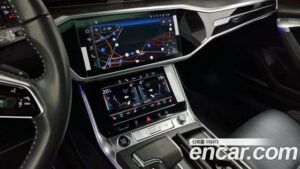 Audi A7 55 TFSI 4WD Premium 2021 года из Южной Кореи