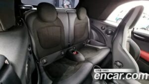 Mini Cooper Convertible JCW 2020 года из Южной Кореи