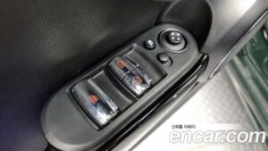 Mini Cooper Convertible JCW 2020 года из Южной Кореи