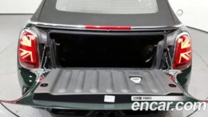 Mini Cooper Convertible JCW 2020 года из Южной Кореи