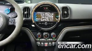 Mini Countryman CLASSIC Plus 2022 года из Южной Кореи
