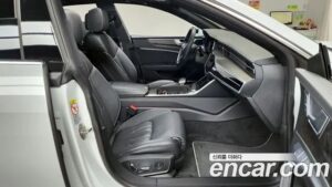 Audi A7 50 TDI 4WD Premium 2021 года из Южной Кореи