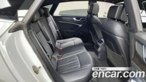 Audi A7 50 TDI 4WD Premium 2021 года из Южной Кореи