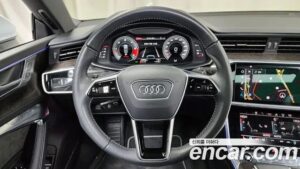 Audi A7 50 TDI 4WD Premium 2021 года из Южной Кореи