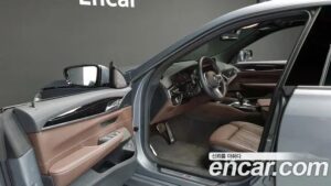 BMW Gran Turismo 630i xDrive M Sport 2023 года из Южной Кореи