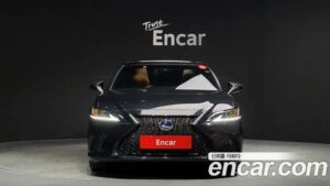 Lexus ES Luxury Plus 2021 года из Южной Кореи