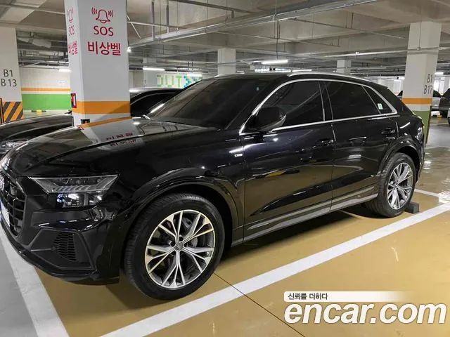 Audi Q8 50 TDI 4WD Premium 2020 года из Кореи