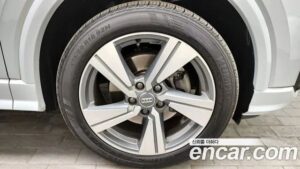 Audi Q2 35 TDI Premium 2020 года из Южной Кореи