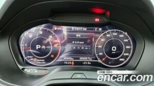 Audi Q2 35 TDI Premium 2020 года из Южной Кореи