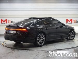 Audi A7 55 TFSI 4WD Premium 2021 года из Южной Кореи