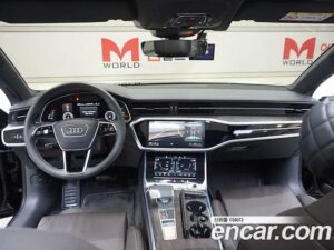 Audi A7 55 TFSI 4WD Premium 2021 года из Южной Кореи