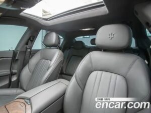 Maserati Ghibli 2.0 GT Base 2022 года из Южной Кореи