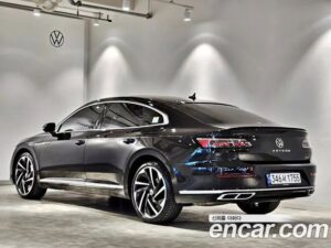 Volkswagen Arteon 2.0 TDI R-LINE 4motion 2022 года из Южной Кореи