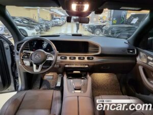 Mercedes-Benz GLS-Class GLS400d 4MATIC 2022 года из Южной Кореи