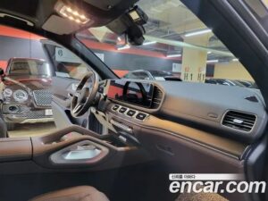 Mercedes-Benz GLS-Class GLS400d 4MATIC 2022 года из Южной Кореи