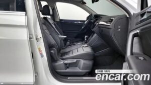 Volkswagen Tiguan 2.0 TDI Premium 2022 года из Южной Кореи