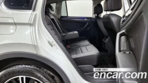 Volkswagen Tiguan 2.0 TDI Premium 2022 года из Южной Кореи