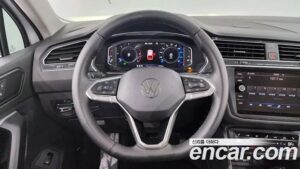 Volkswagen Tiguan 2.0 TDI Premium 2022 года из Южной Кореи