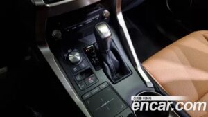 Lexus NX SUPREME 2021 года из Южной Кореи