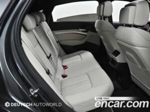 Audi e-tron 55 4WD Sportback 2022 года из Южной Кореи